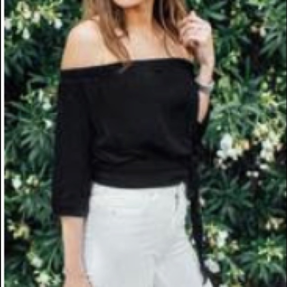 Ily Couture Black Off the Shoulder Top Size S NWT